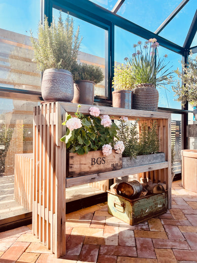 Plantebord af Brugte Traller