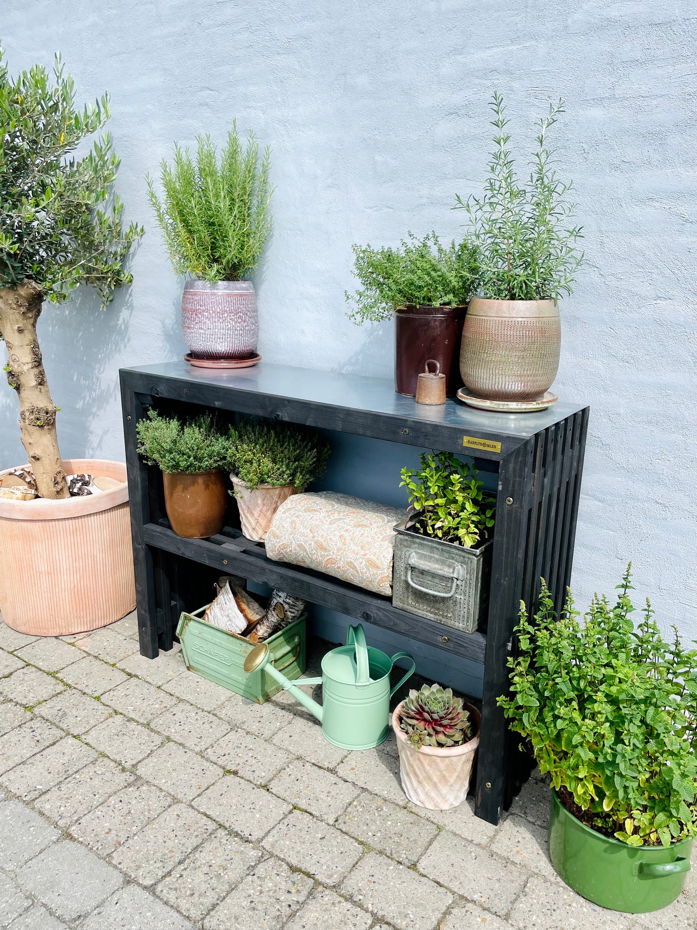 Plantebord af Traller | Sortbejdset