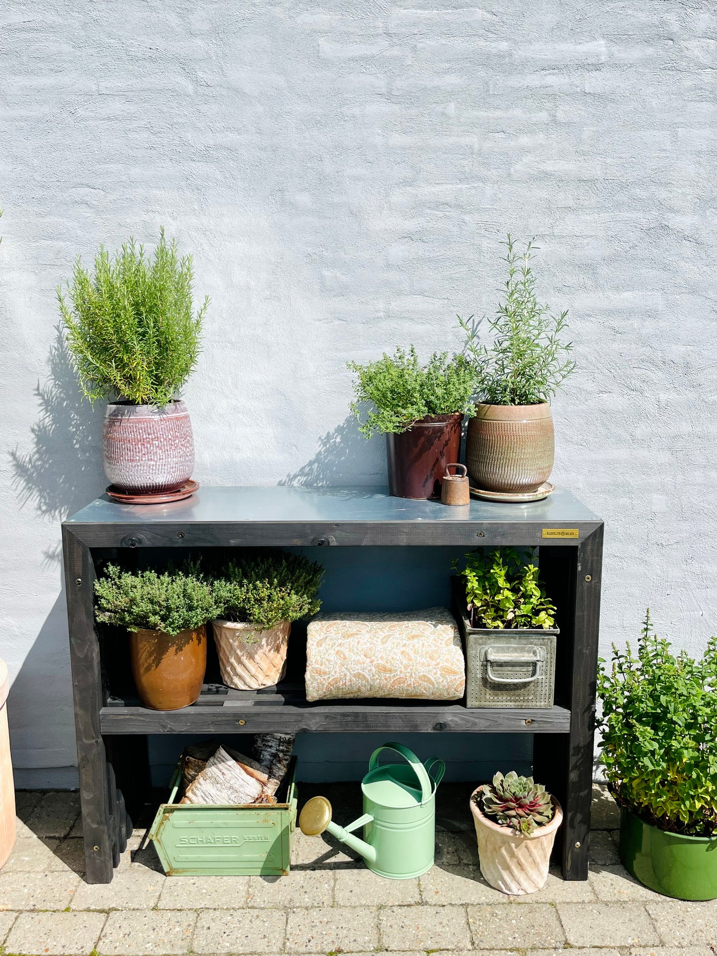 Plantebord af Traller | Sortbejdset