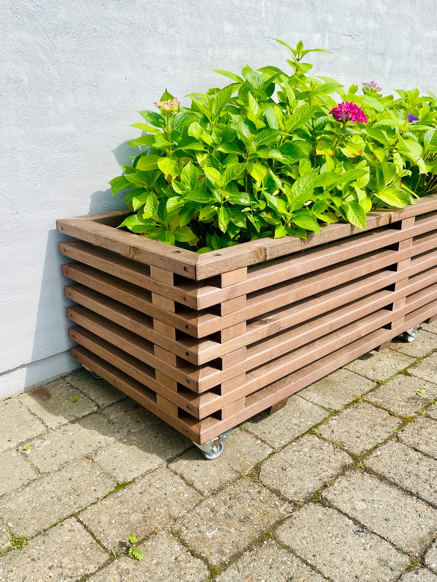 Plantekasse af Traller | Brunbejdset