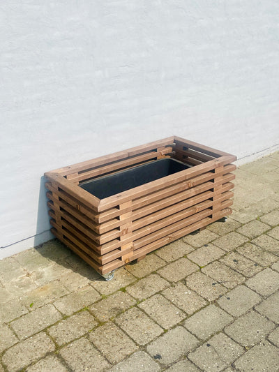 Plantekasse af Traller | Brunbejdset