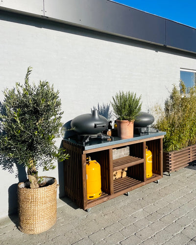 Luksus Grillbord med Dobbelt Gasflaskeskjuler | Brune traller