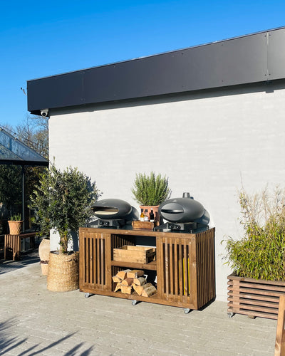 Luksus Grillbord med Dobbelt Gasflaskeskjuler | Brune traller