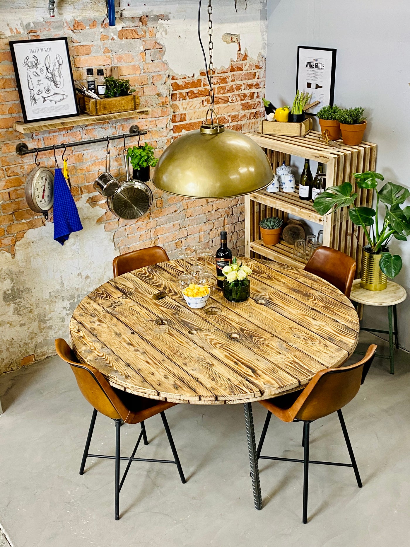 Loftlampe i fabriksstil – antik messing