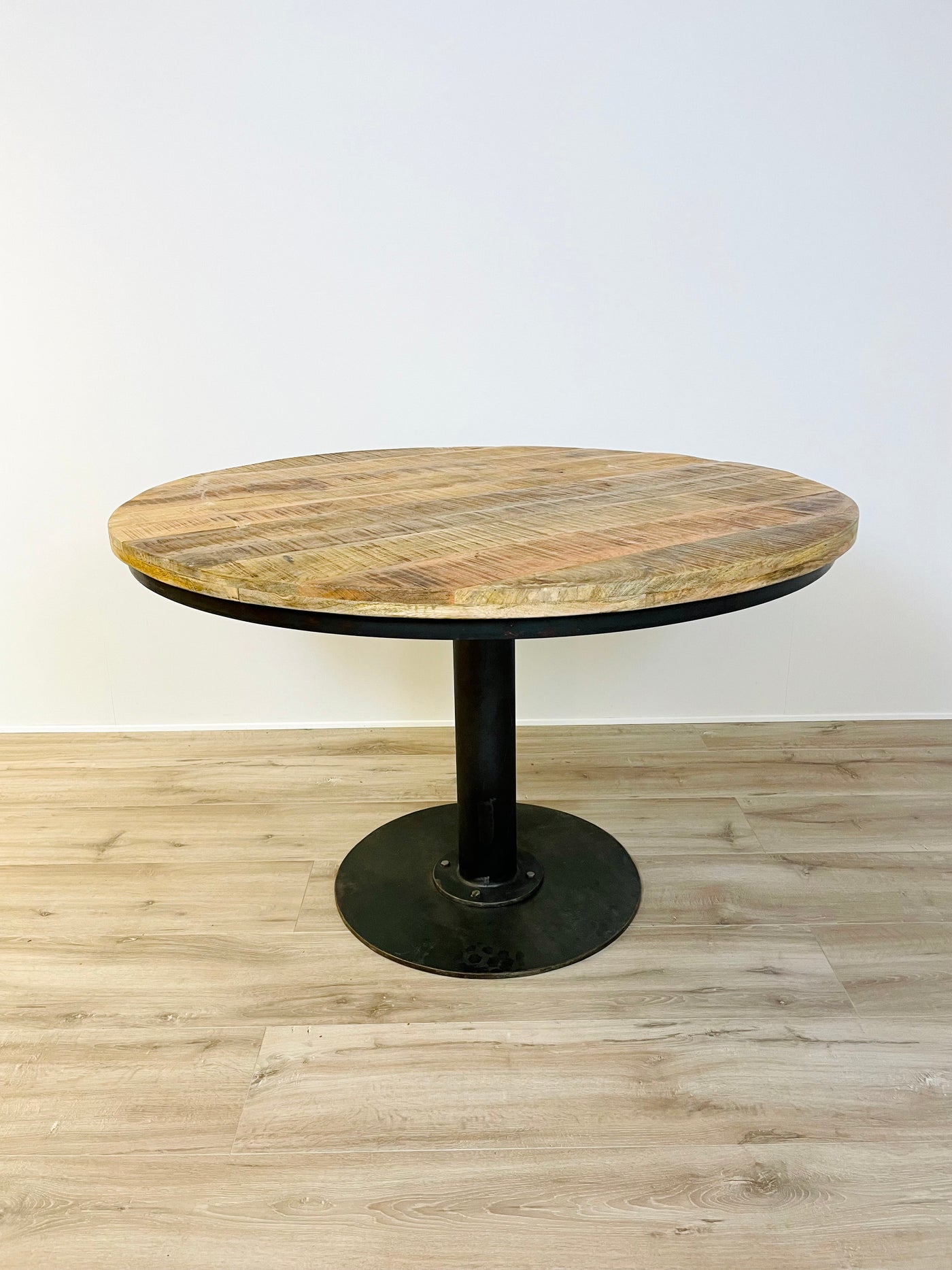 Jack rundt spisebord ø 140 cm